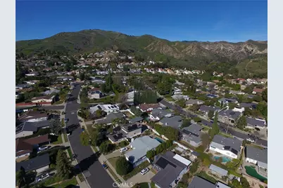 17256 Tennyson Place, Granada Hills, CA 91344 - Photo 28
