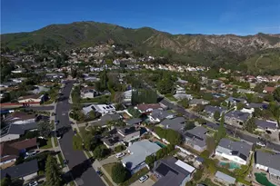 17256 Tennyson Pl, Granada Hills, CA 91344 - Photo 28