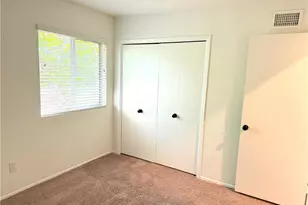 17256 Tennyson Pl, Granada Hills, CA 91344 - Photo 16