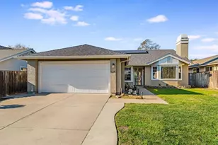 124 W Chestnut St, Nipomo, CA 93444 - Photo 2