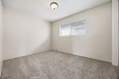 909 Dwina Avenue, Bakersfield, CA 93308 - Photo 18