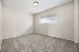 909 Dwina Ave, Bakersfield, CA 93308 - Photo 18