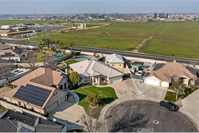 2537 Ollie Court, Bakersfield, CA 93314 - Photo 44