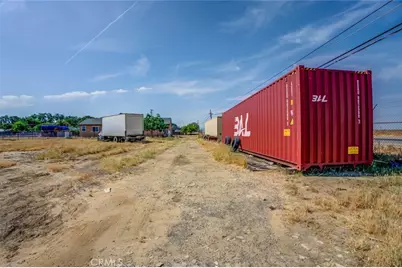 5915 Weedpatch, Bakersfield, CA 93307 - Photo 10