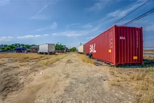 5915 Weedpatch, Bakersfield, CA 93307 - Photo 10