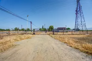 5915 Weedpatch, Bakersfield, CA 93307 - Photo 12