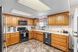 1884 Teakwood, Santa Maria, CA 93455 - Photo 12