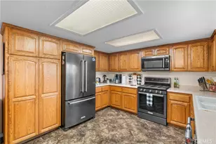 1884 Teakwood, Santa Maria, CA 93455 - Photo 14