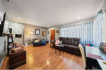 1422 E Mauretania, Wilmington, CA 90744 - Photo 6