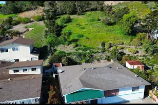 105 Le Point St, Arroyo Grande, CA 93420 - Photo 18