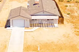 8137 Walpole, California City, CA 93505 - Photo 18