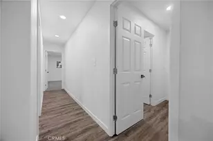 335 Hickorywood Ln, Bakersfield, CA 93308 - Photo 18