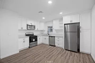 335 Hickorywood Lane, Bakersfield, CA 93308 - Photo 8