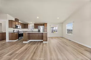 256 Mary Kay Ln, Bakersfield, CA 93308 - Photo 16