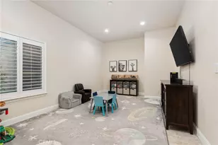 321 N Preston, Visalia, CA 93291 - Photo 8