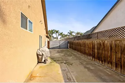 321 N Preston, Visalia, CA 93291 - Photo 50