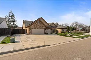 321 N Preston, Visalia, CA 93291 - Photo 2