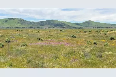 13150 Clarksburg Road, Santa Margarita, CA 93453 - Photo 2