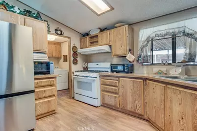 30 Winchester Cyn #48, Goleta, CA 93117 - Photo 6