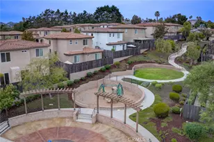 120 Village Cir, Pismo Beach, CA 93449 - Photo 26