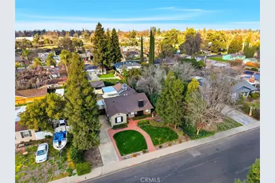 1708 W Myrtle Avenue, Visalia, CA 93277 - Photo 6