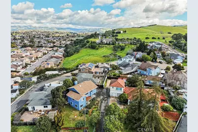 571 S Traffic Way, Arroyo Grande, CA 93420 - Photo 2