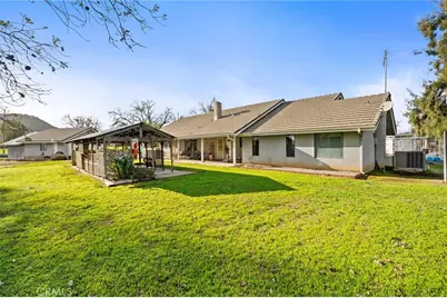 39500 Millwood #C, Woodlake, CA 93286 - Photo 34