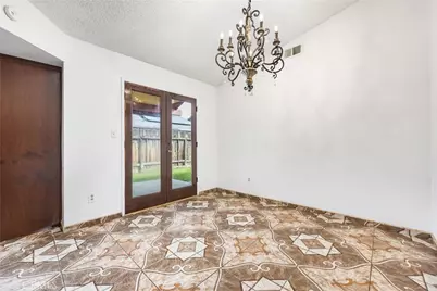 813 Orangewood, Bakersfield, CA 93306 - Photo 20