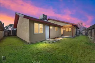 813 Orangewood, Bakersfield, CA 93306 - Photo 2