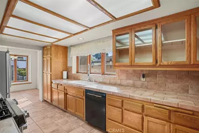 914 S McClelland, Santa Maria, CA 93454 - Photo 22