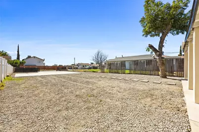 3826 Oregon, Bakersfield, CA 93306 - Photo 16
