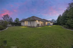 205 Somerford Ct, Bakersfield, CA 93312 - Photo 2