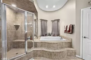 205 Somerford Ct, Bakersfield, CA 93312 - Photo 54