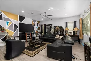 2327 N Elm, Visalia, CA 93291 - Photo 16