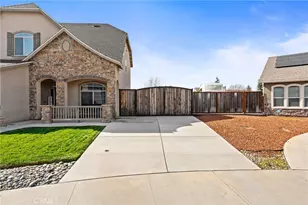 2327 N Elm, Visalia, CA 93291 - Photo 4