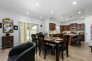 2327 N Elm, Visalia, CA 93291 - Photo 22