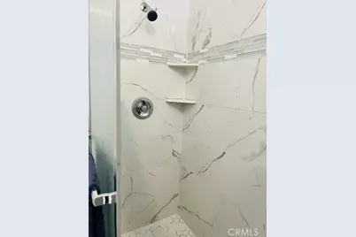 824 N Willis, Visalia, CA 93291 - Photo 22