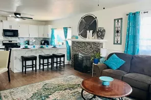 824 N Willis, Visalia, CA 93291 - Photo 8