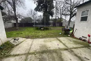 515 Neville, Hanford, CA 93230 - Photo 18