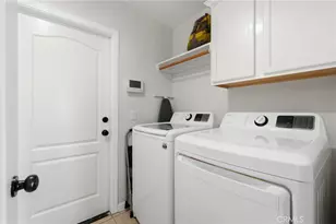 865 Avalon Dr, Lemoore, CA 93245 - Photo 20