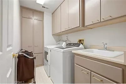 2134 Cottonwood Circle, Visalia, CA 93277 - Photo 42