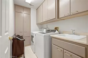 2134 Cottonwood Circle, Visalia, CA 93277 - Photo 42