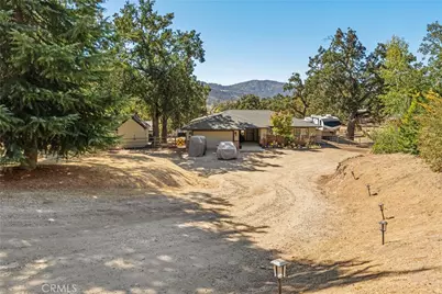24351 Willow Pass Drive, Tehachapi, CA 93561 - Photo 2