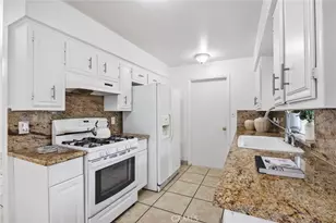 4605 Parkwood Ct, Bakersfield, CA 93309 - Photo 6