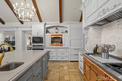 4379 Foxburrow Court, Santa Maria, CA 93455 - Photo 8