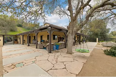 29501 Hart Oaks Drive, Keene, CA 93531 - Photo 48