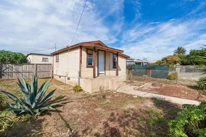 2011 Paso Robles, Oceano, CA 93445 - Photo 2