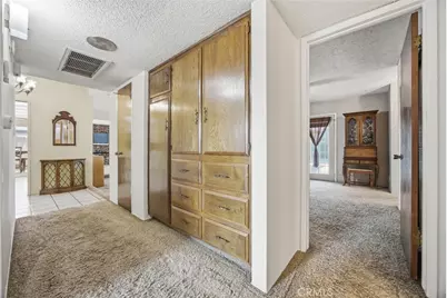 1807 Manning, Bakersfield, CA 93309 - Photo 20