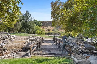 14025 Yokuts, Bakersfield, CA 93306 - Photo 10