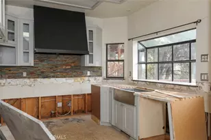 2701 Hillcrest Ct, Frazier Park, CA 93225 - Photo 8